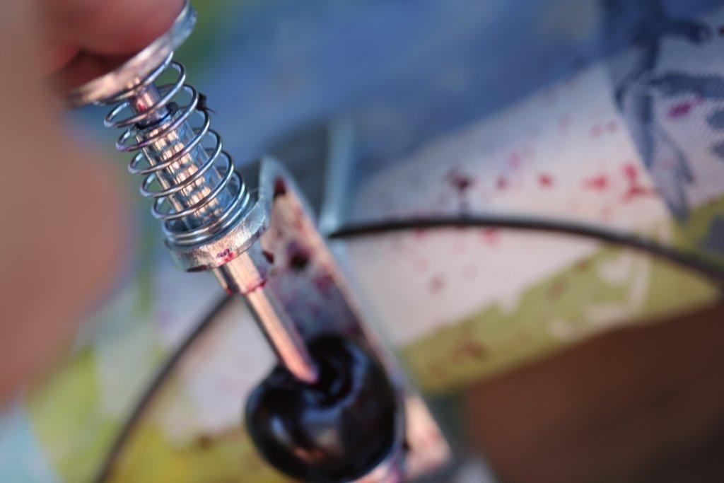 Grafe e Faca Compota de cerejas