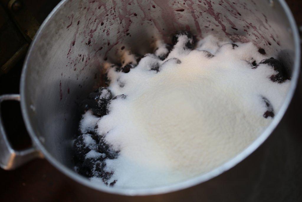 Grafe e Faca Compota de cerejas1