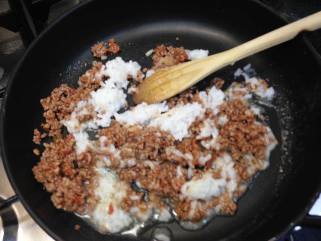 Grafe e Faca Ovos mexidos com bolonhesa1