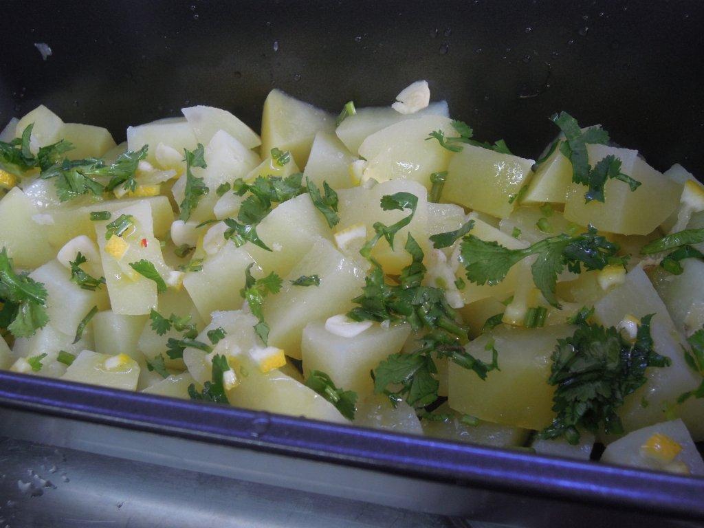 Grafe e Faca Batatas Amanteigadas com alho e coentros (5)