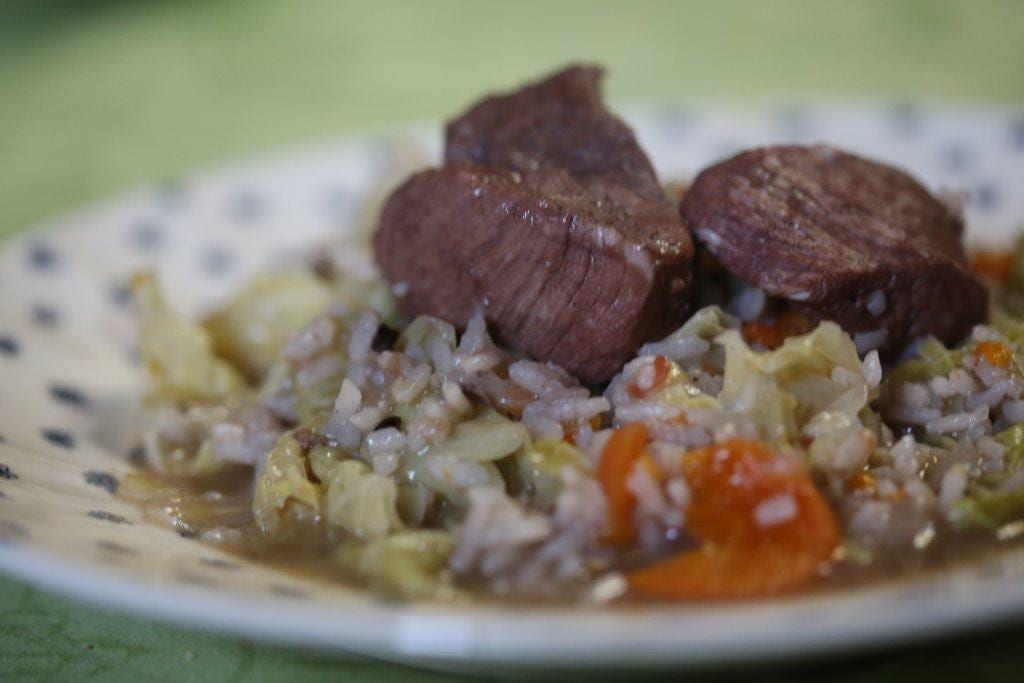 Arroz de carne com vinho tinto