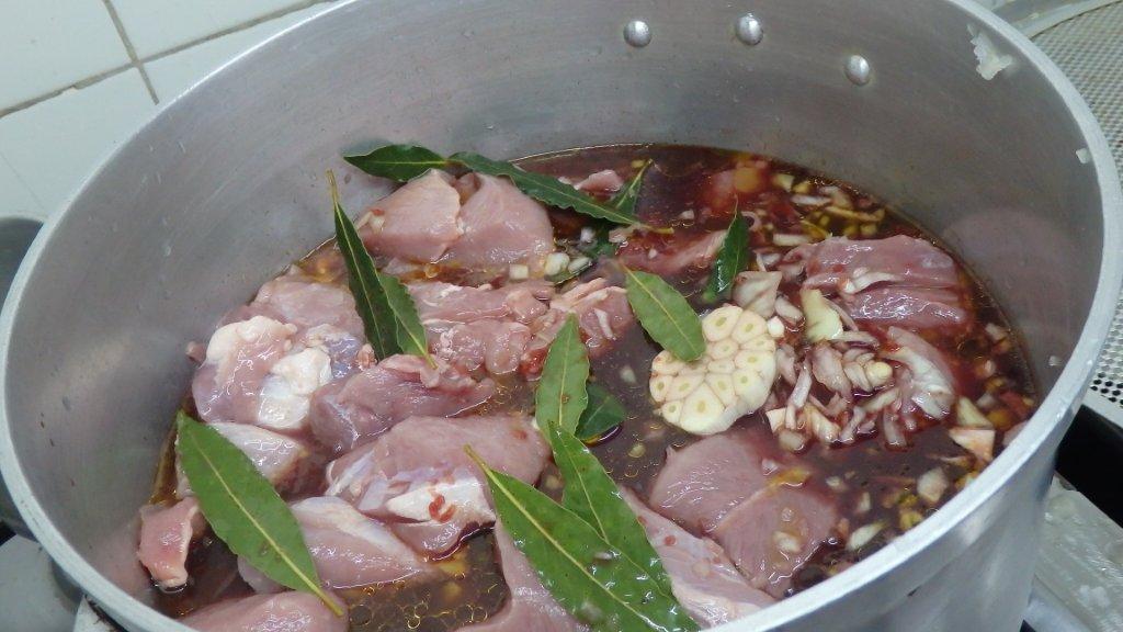 Arroz de carne com vinho tinto