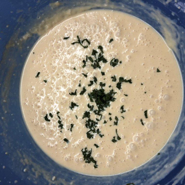 Uma espécie de focaccia a saber a salva