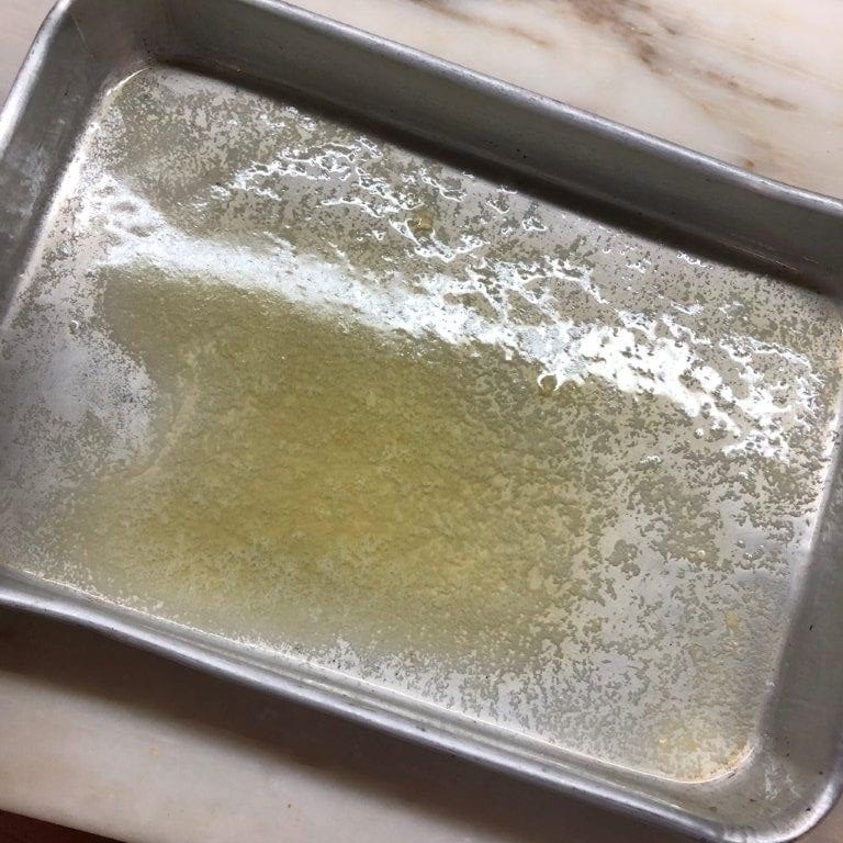 Uma espécie de focaccia a saber a salva