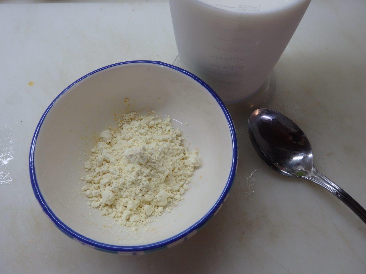 Farófias com Leite Creme da tanga